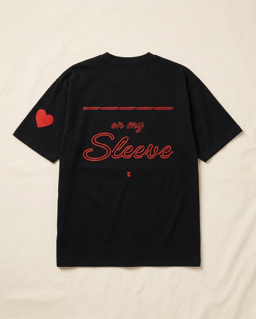<3 ON MY SLEEVE TEE
